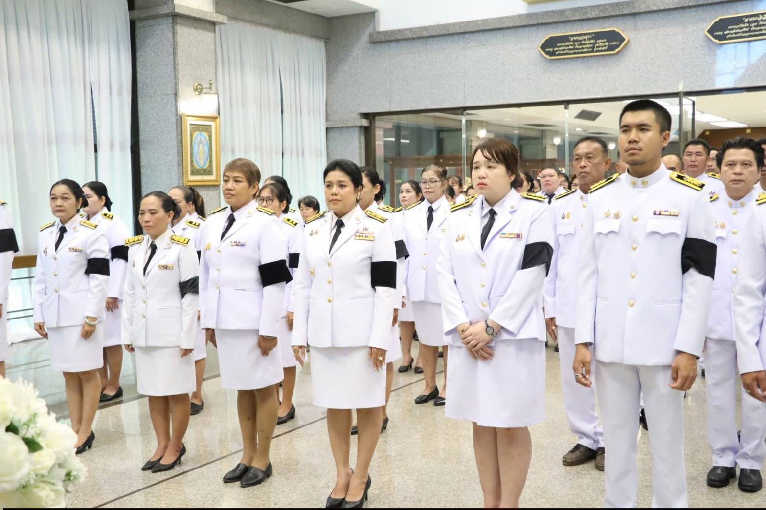 title - ศพส. จัดพิธีลงนามแสดงความอาลัยถวายแด่สมเด็จพระเจ้าลูกเธอ เจ้าฟ้าพัชรกิติยาภา นเรนทิราเทพยวดี กรมหลวงราชสาริณีสิริพัชร มหาวัชรราชธิดา ณ ศาลาพระมิ่งขวัญ ศูนย์ส่งเสริมและพัฒนาอาชีพเสริมนอกภาคการเกษตร (ศูนย์ศิลปาชีพบางไทรฯ (เดิม))
